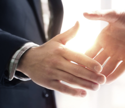 Comprometido con las instituciones Comprometido con las instituciones