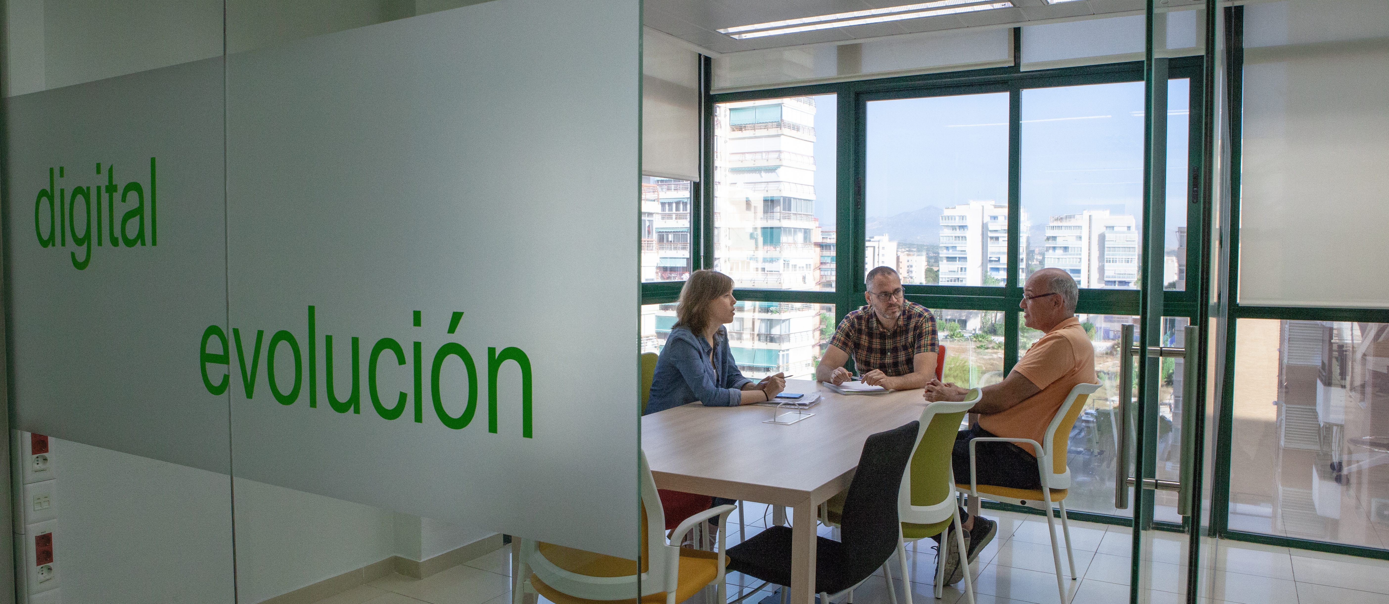 Colaboramos en la gestión integral de tributos Colaboramos en la gestión integral de tributos