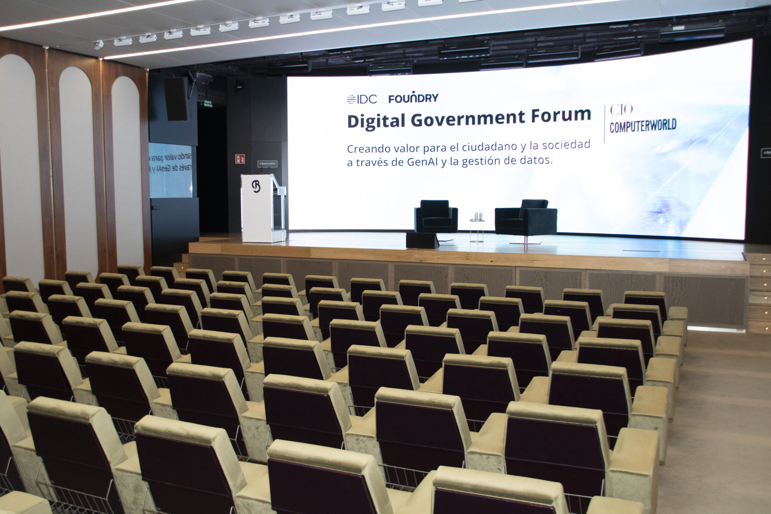 Creando valor para el ciudadano y la sociedad a través de GenAI y la gestión de datos en el Digital Government Forum