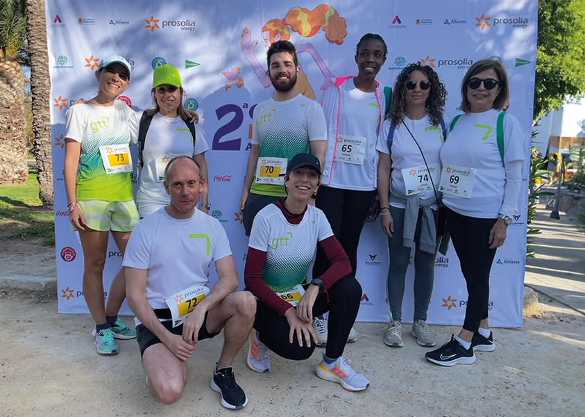 gtt contribuye a reivindicar el papel de la mujer participando en la 2ª edición de la Carrera Prosolia Alicante Mujer